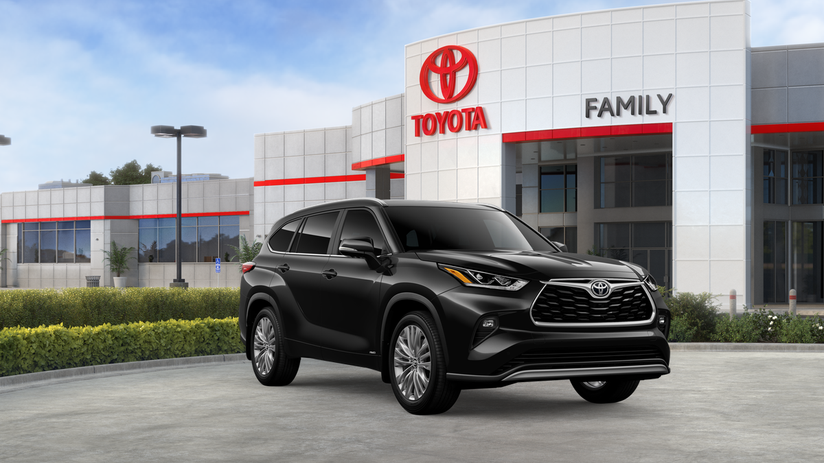 2026 Toyota Highlander Hybrid Platinum
