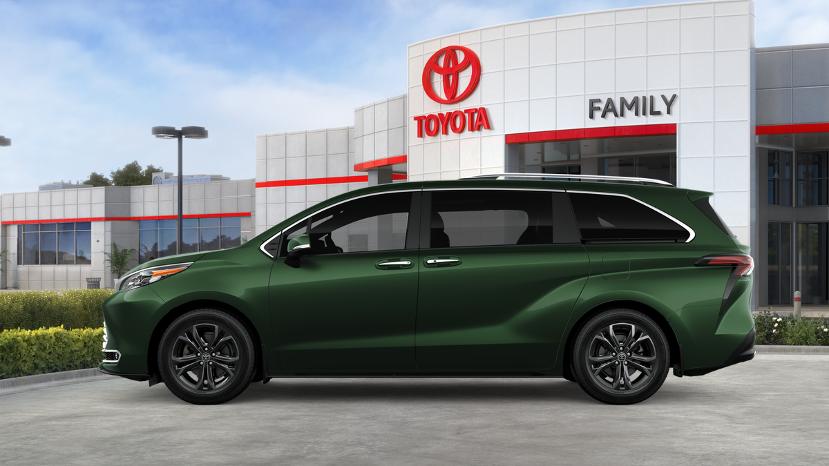 2026 Toyota Sienna Platinum