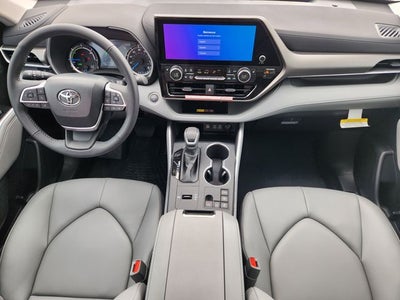 2026 Toyota Highlander Hybrid XLE