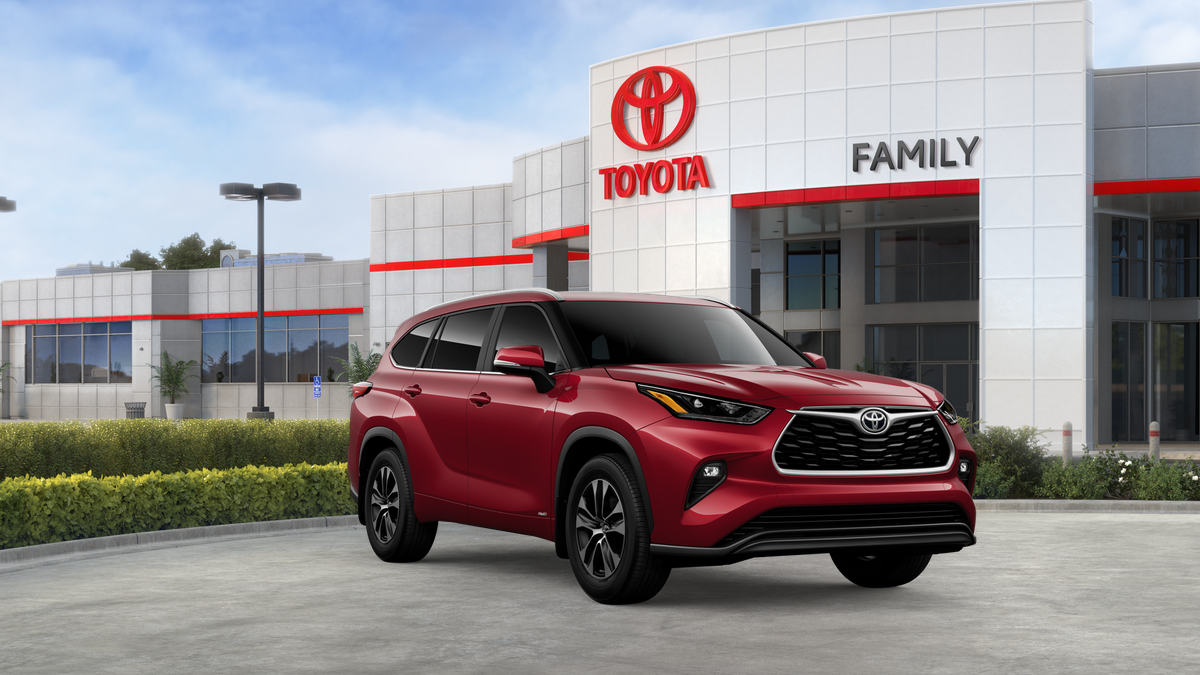 2026 Toyota Highlander Hybrid XLE
