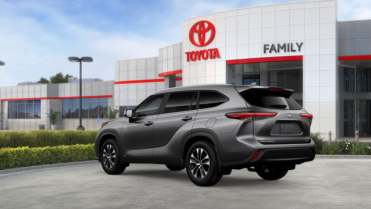 2026 Toyota Highlander Hybrid XLE