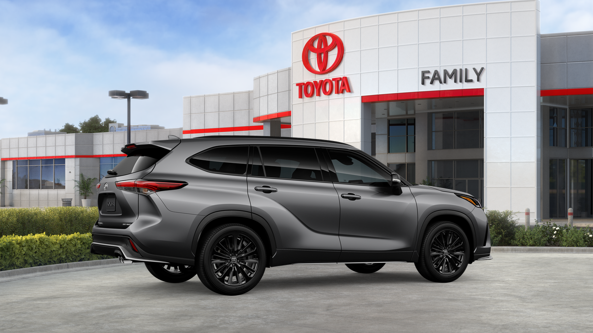 2026 Toyota Highlander XSE