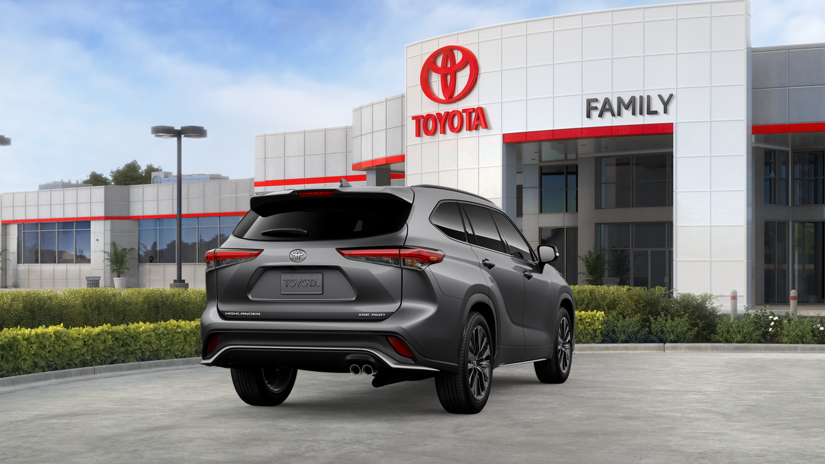 2026 Toyota Highlander XSE