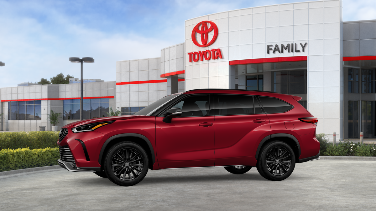 2026 Toyota Highlander XSE
