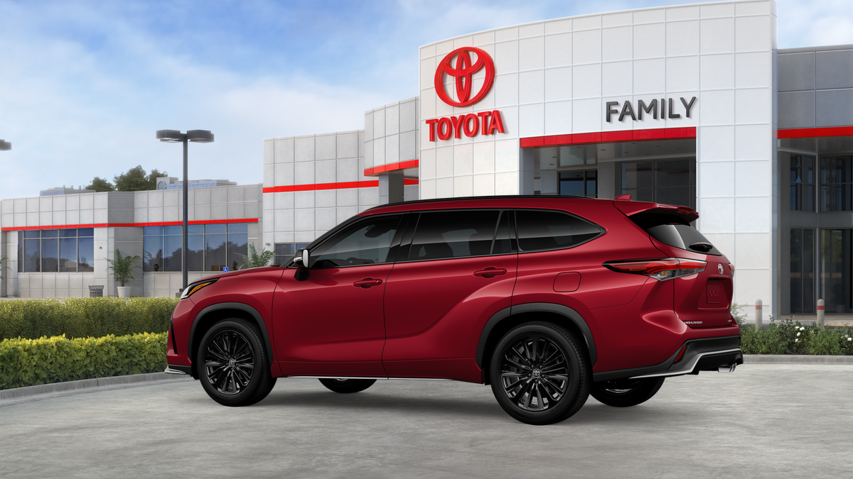 2026 Toyota Highlander XSE