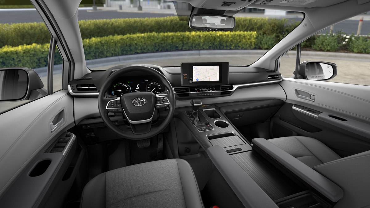 2026 Toyota Sienna LE