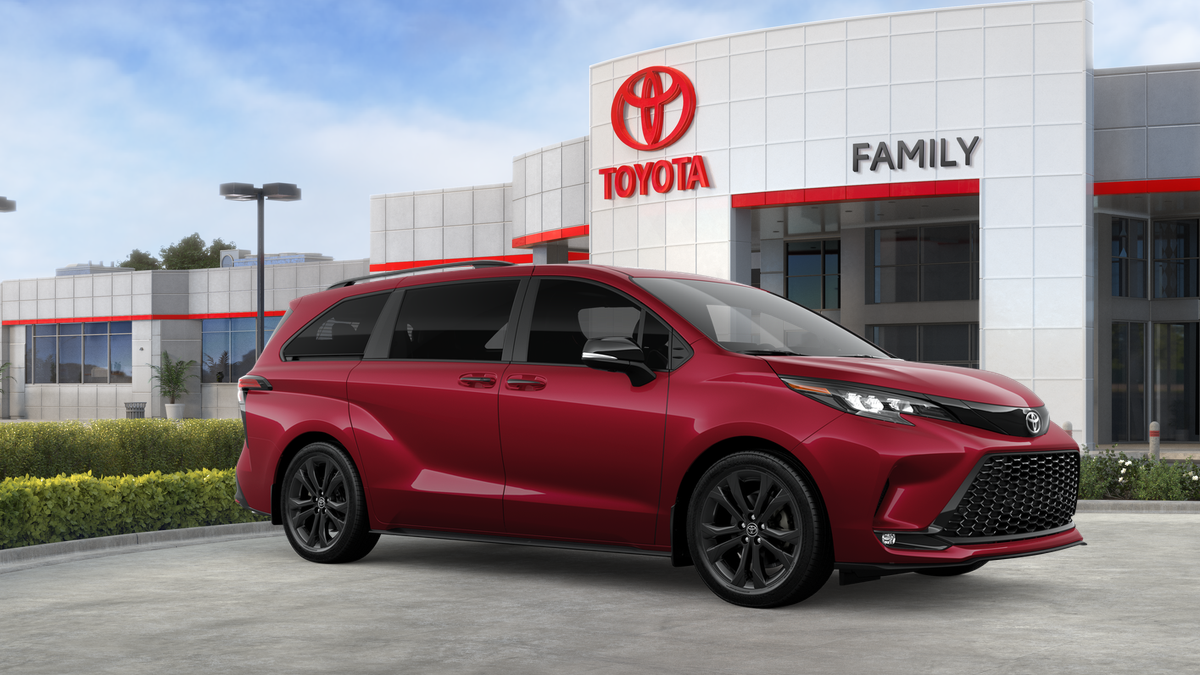 2026 Toyota Sienna XSE