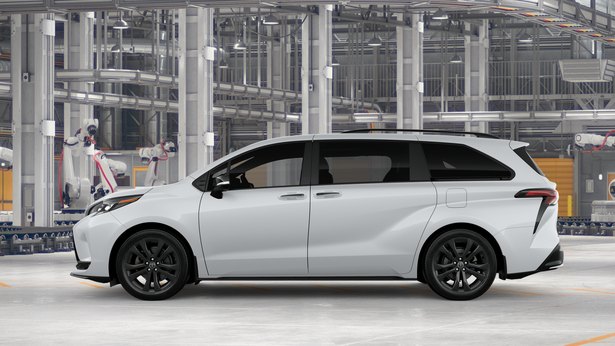 2026 Toyota Sienna XSE