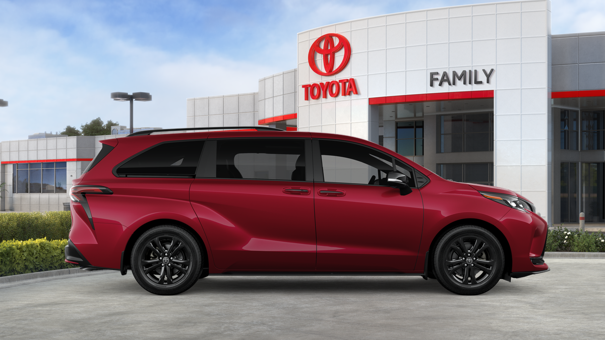 2026 Toyota Sienna XSE