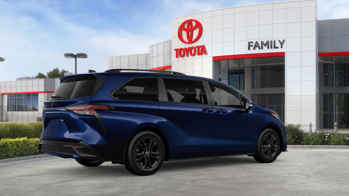 2026 Toyota Sienna XSE