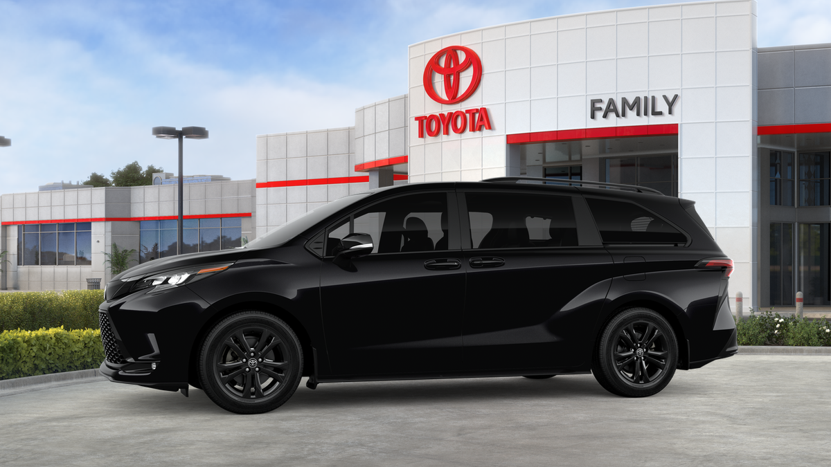 2026 Toyota Sienna XSE