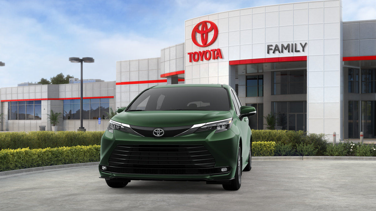 2026 Toyota Sienna XLE