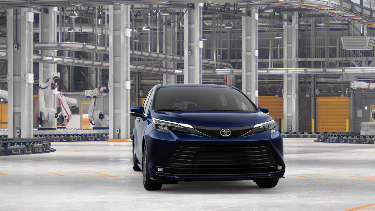 2026 Toyota Sienna XLE