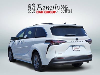 2026 Toyota Sienna XLE