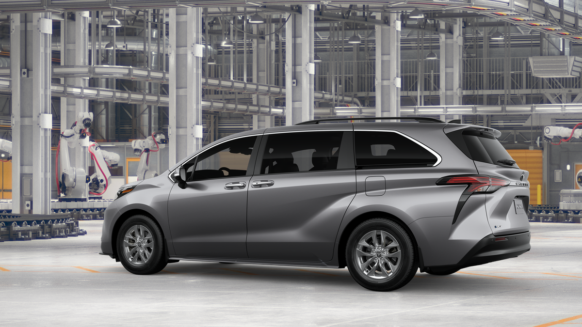 2026 Toyota Sienna XLE