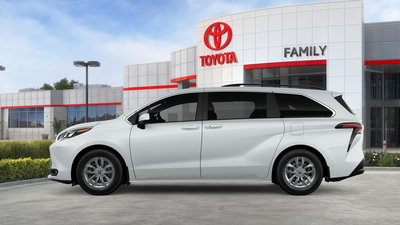 2026 Toyota Sienna XLE