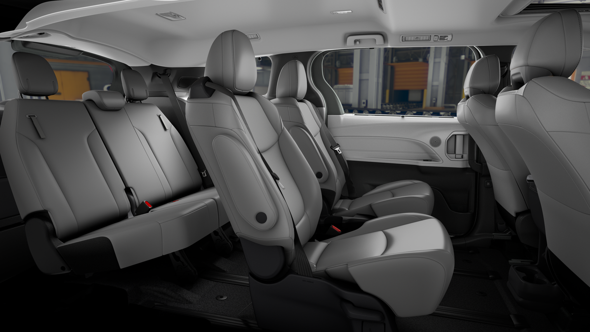 2026 Toyota Sienna XLE
