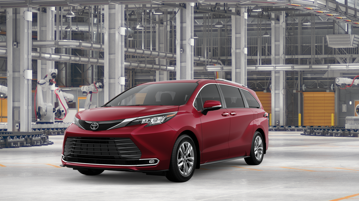 2026 Toyota Sienna Limited 7-Passenger Hybrid FWD's photo