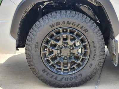 2025 Toyota Tundra SR5