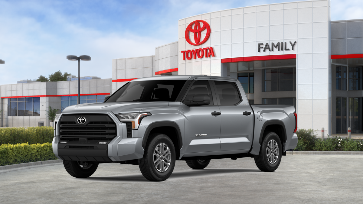2026 Toyota Tundra SR5 CrewMax 5.5' Bed's photo