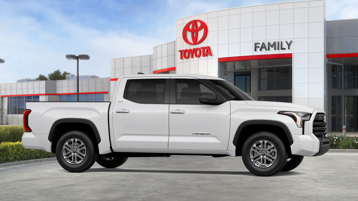 2025 Toyota Tundra SR5