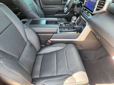 2025 Toyota Tundra Platinum