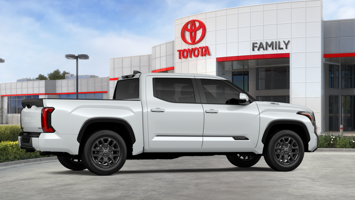2026 Toyota Tundra i-FORCE MAX Tundra Platinum
