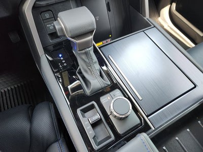 2026 Toyota Tundra i-FORCE MAX Tundra Platinum