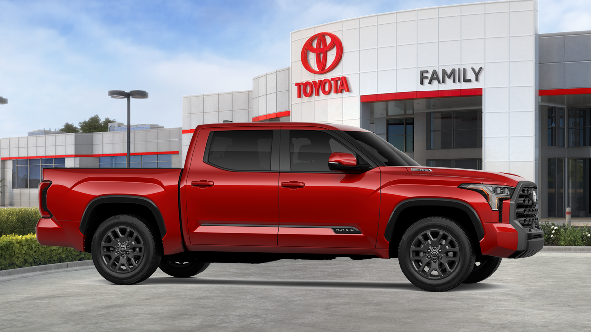 2025 Toyota Tundra i-FORCE MAX Tundra Platinum