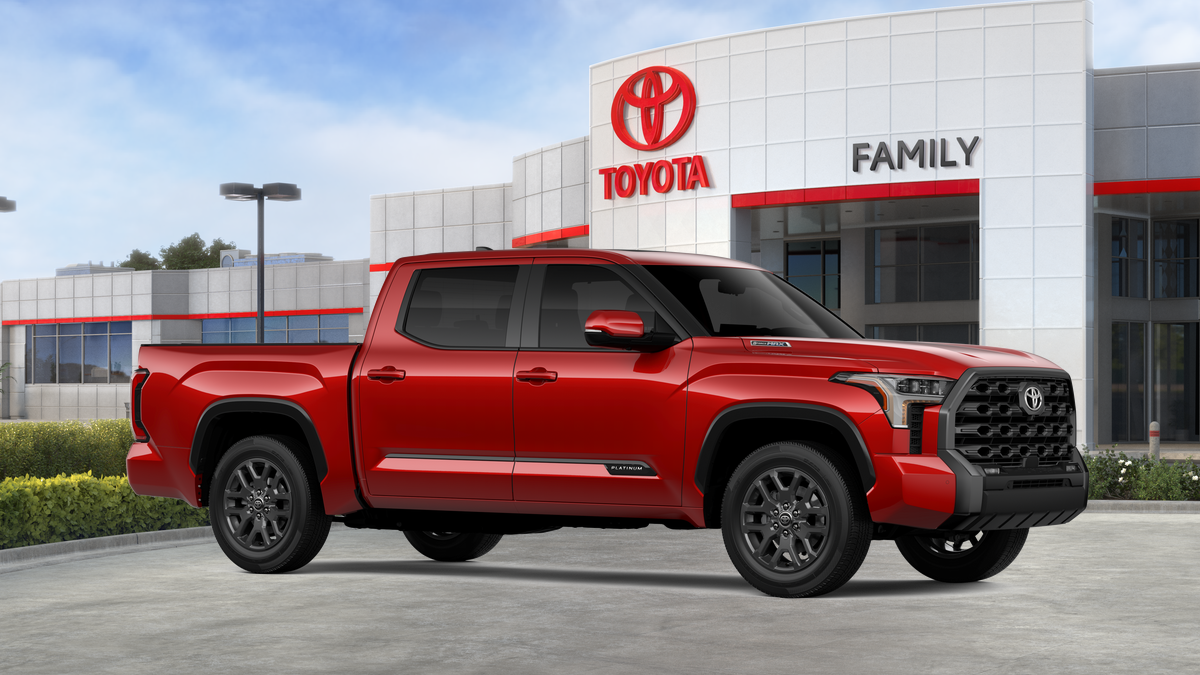 2025 Toyota Tundra i-FORCE MAX Tundra Platinum