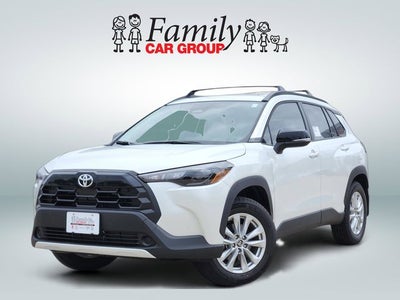 2026 Toyota Corolla Cross LE