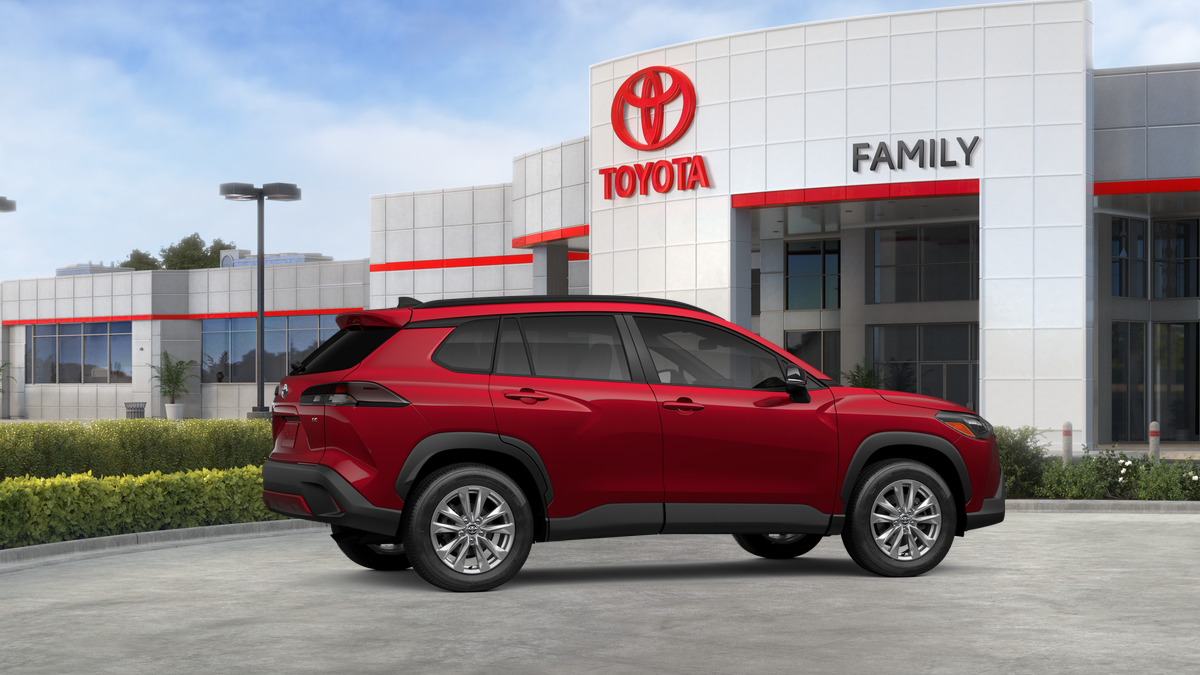 2026 Toyota Corolla Cross LE