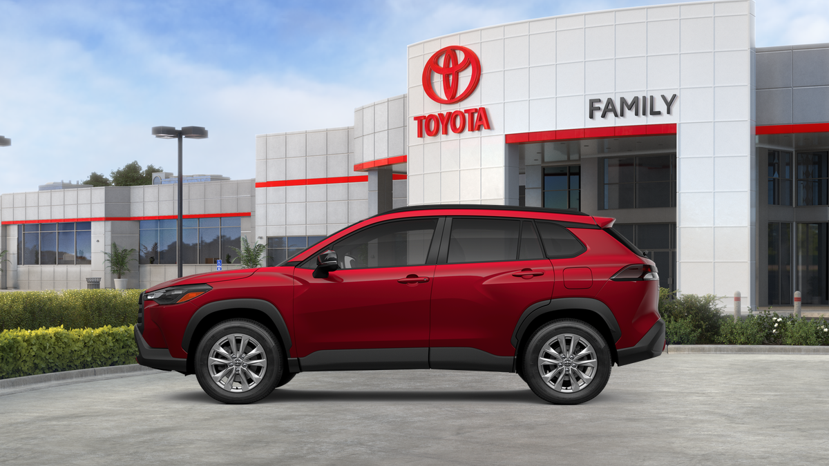 2026 Toyota Corolla Cross LE