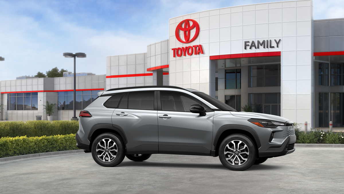 2026 Toyota Corolla Cross Hybrid SE