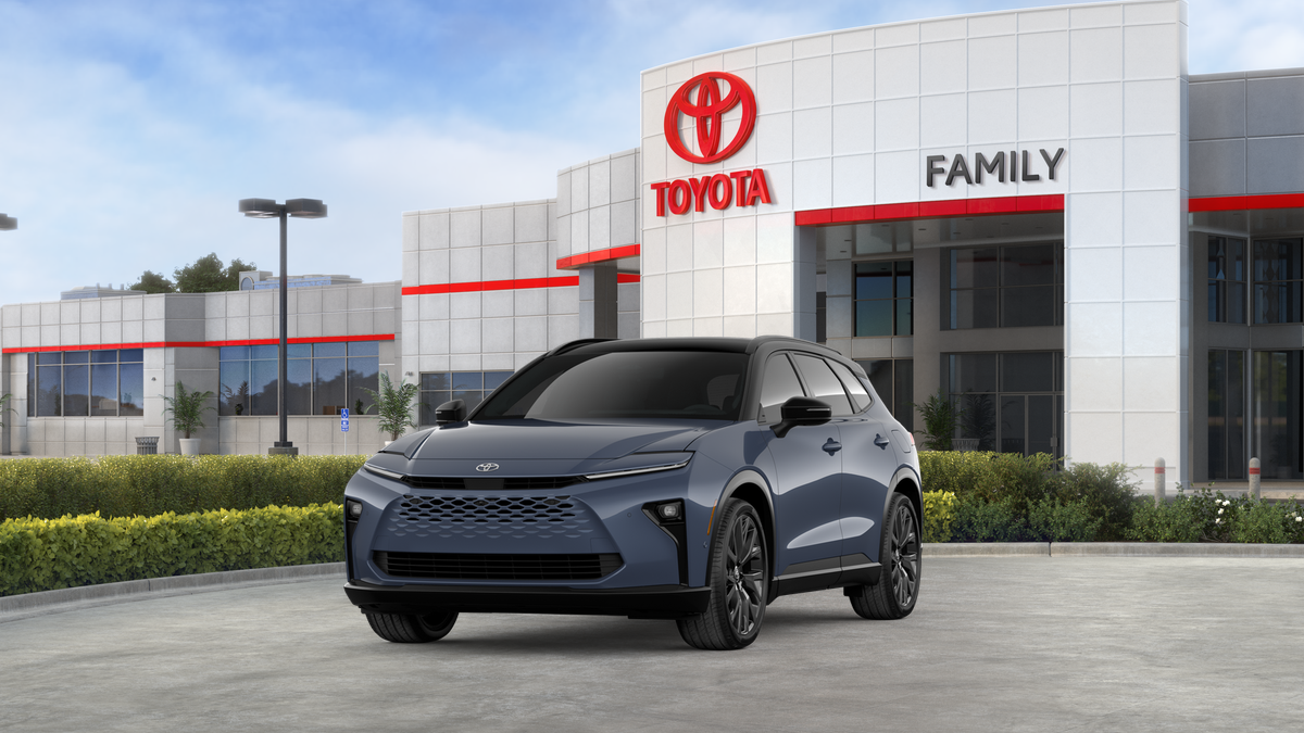 2026 Toyota Toyota Crown Signia Limited