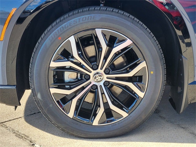 2026 Toyota Toyota Crown Signia XLE