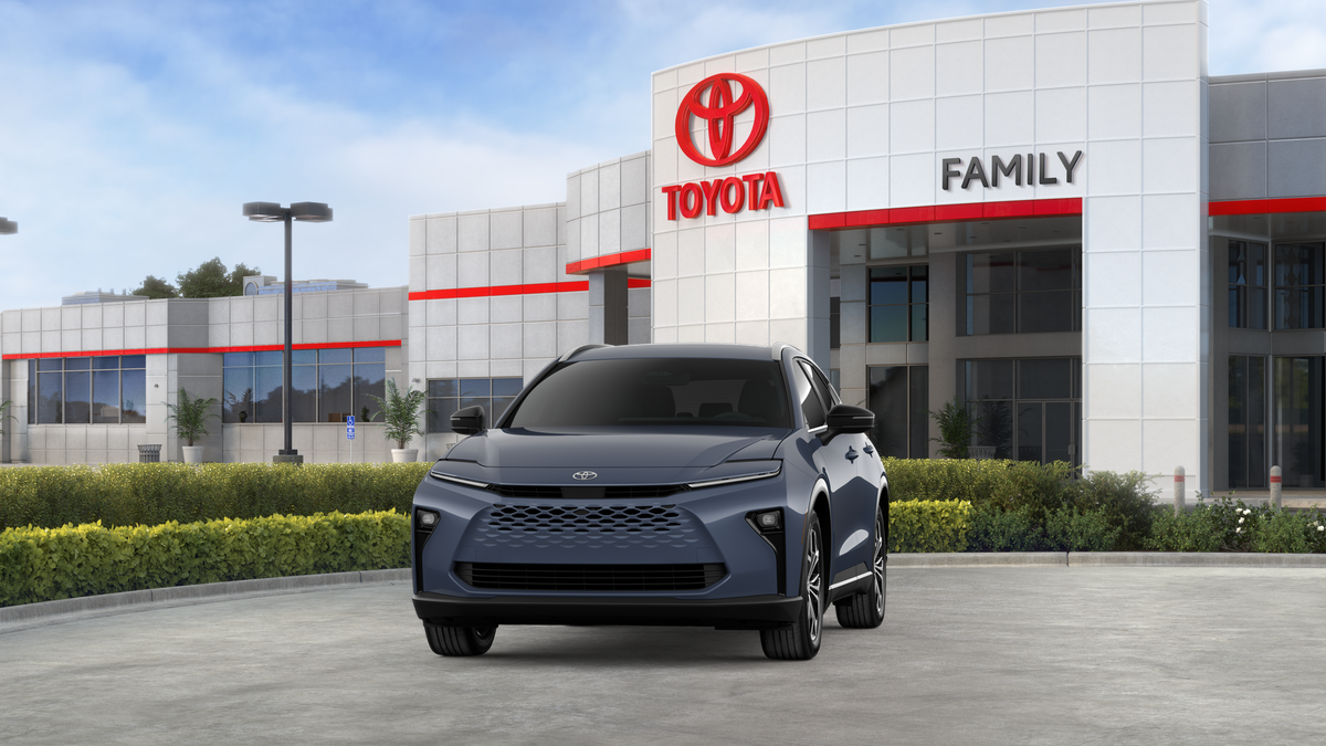 2026 Toyota Toyota Crown Signia XLE