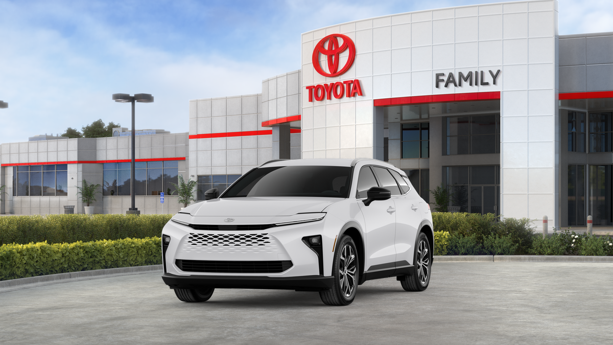 2026 Toyota Crown Signia XLE