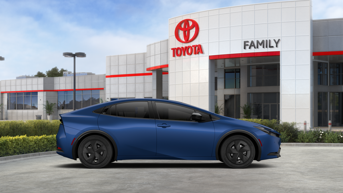 2027 Toyota Prius LE