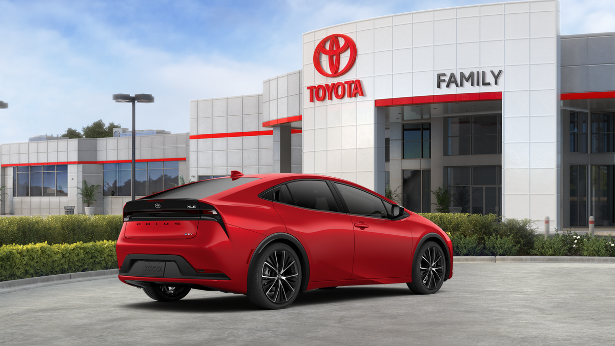 2027 Toyota Prius XLE