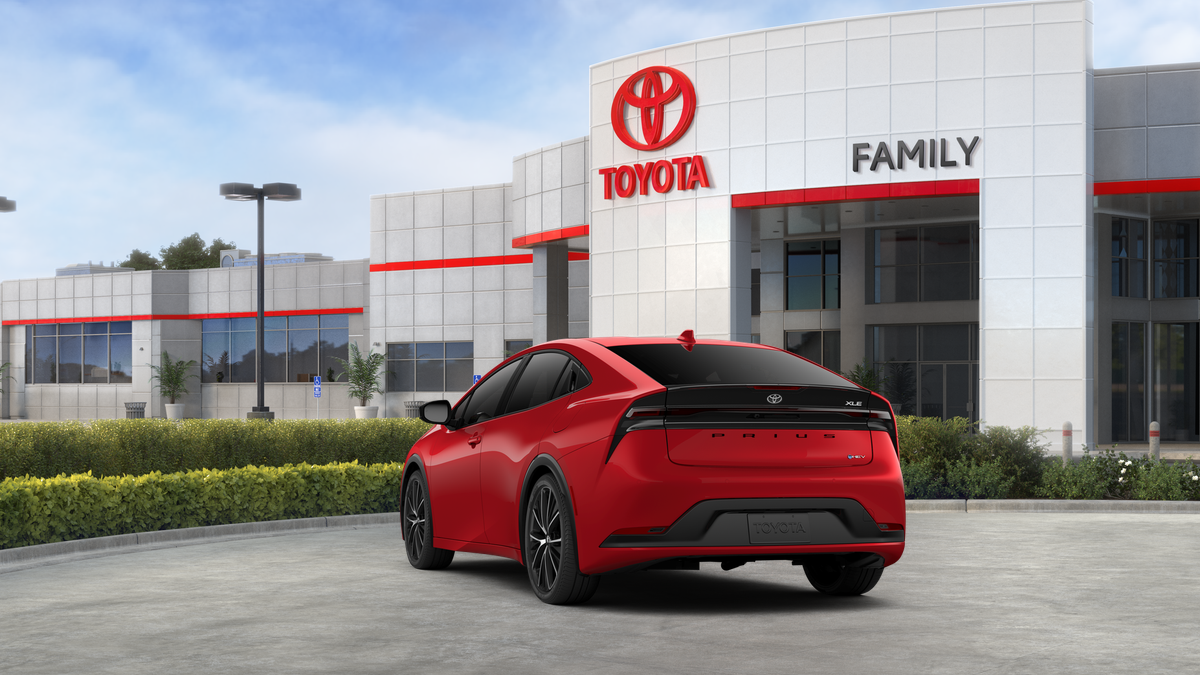 2027 Toyota Prius XLE