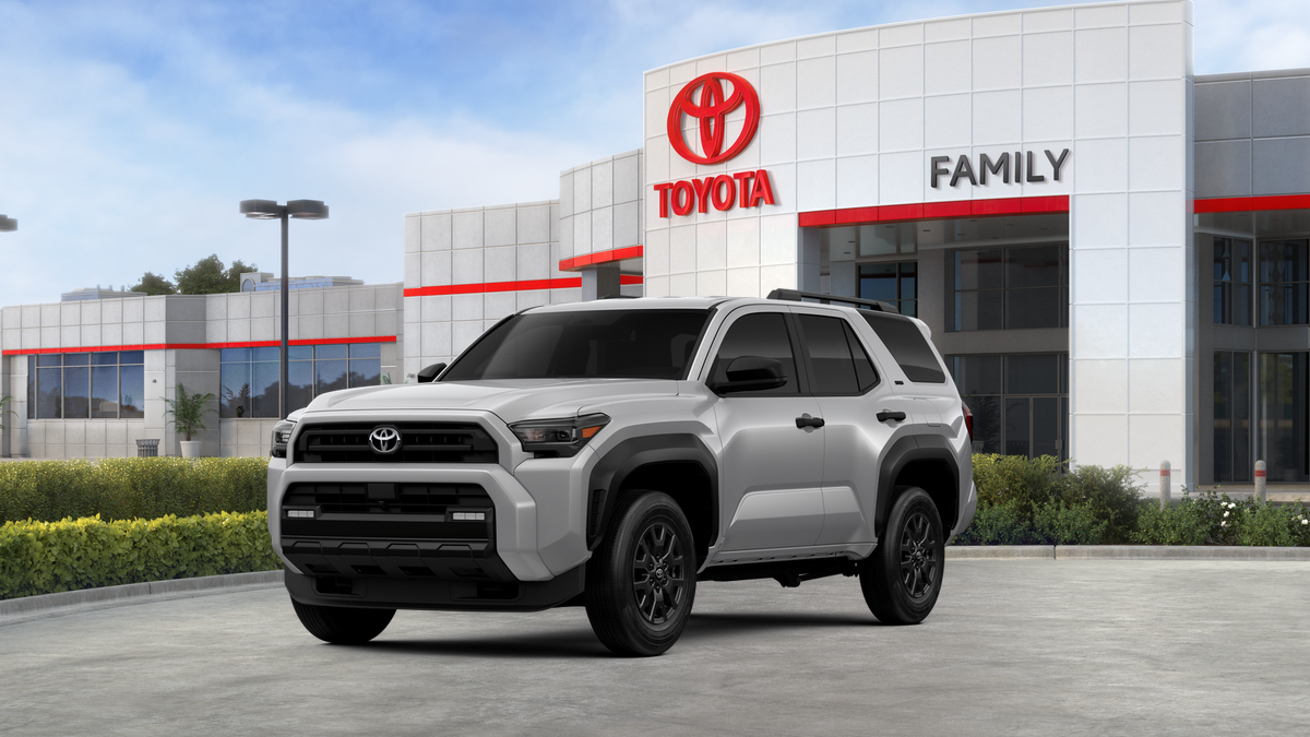 2026 Toyota 4Runner SR5 2WD's photo