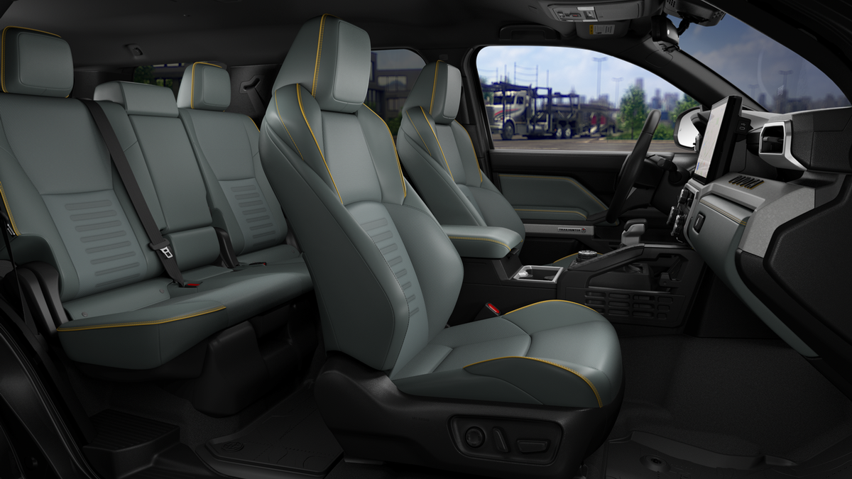 2026 Toyota 4Runner i-FORCE MAX 4Runner Trailhunter