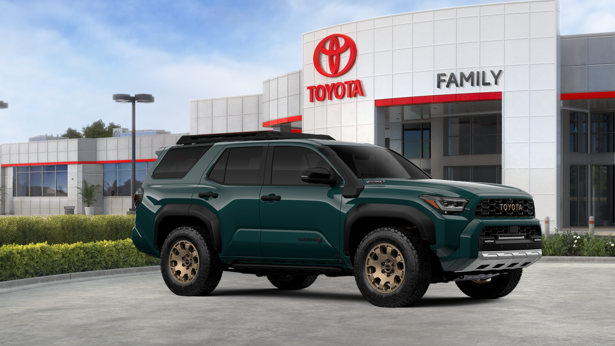 2026 Toyota 4Runner i-FORCE MAX 4Runner Trailhunter