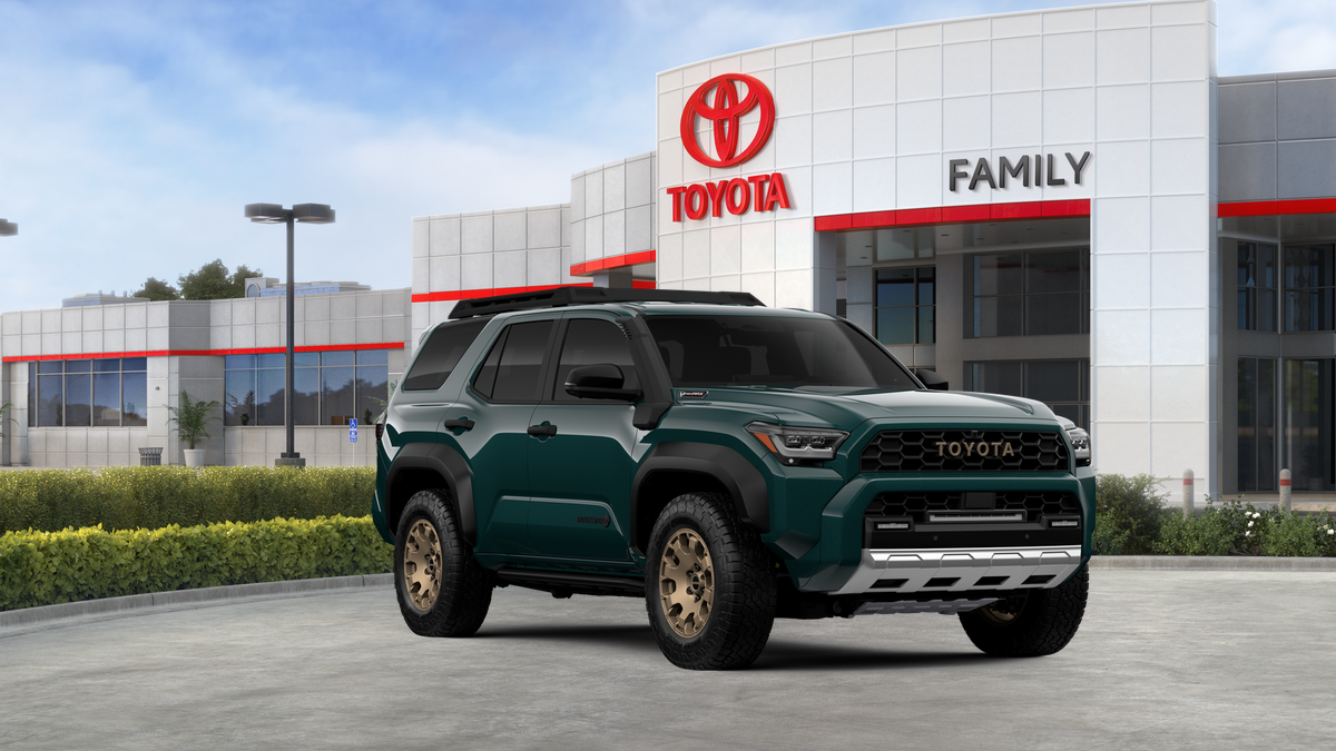 2026 Toyota 4Runner i-FORCE MAX 4Runner Trailhunter