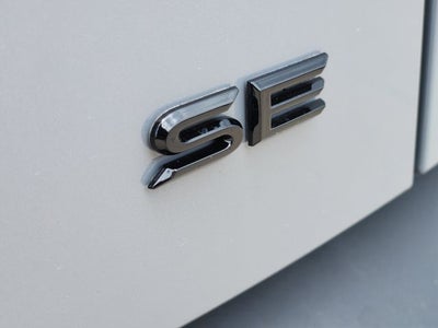 2026 Toyota C-HR SE