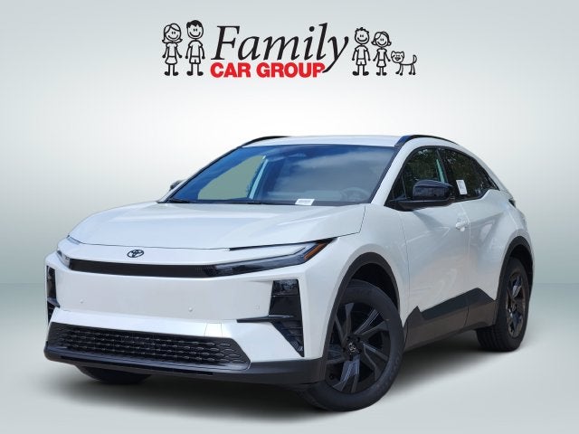 2027 Toyota C-HR SE