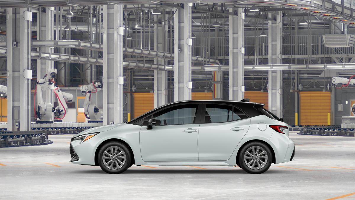 2026 Toyota Corolla Hatchback SE