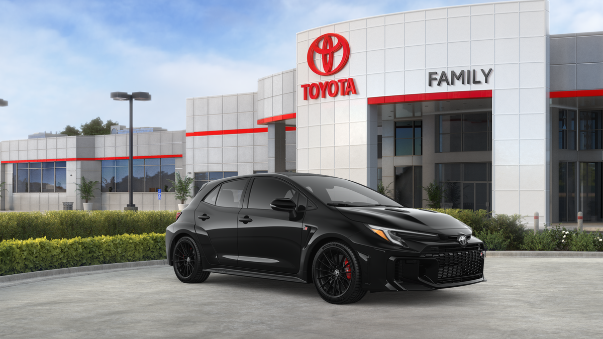 2026 Toyota GR Corolla Premium Plus MT